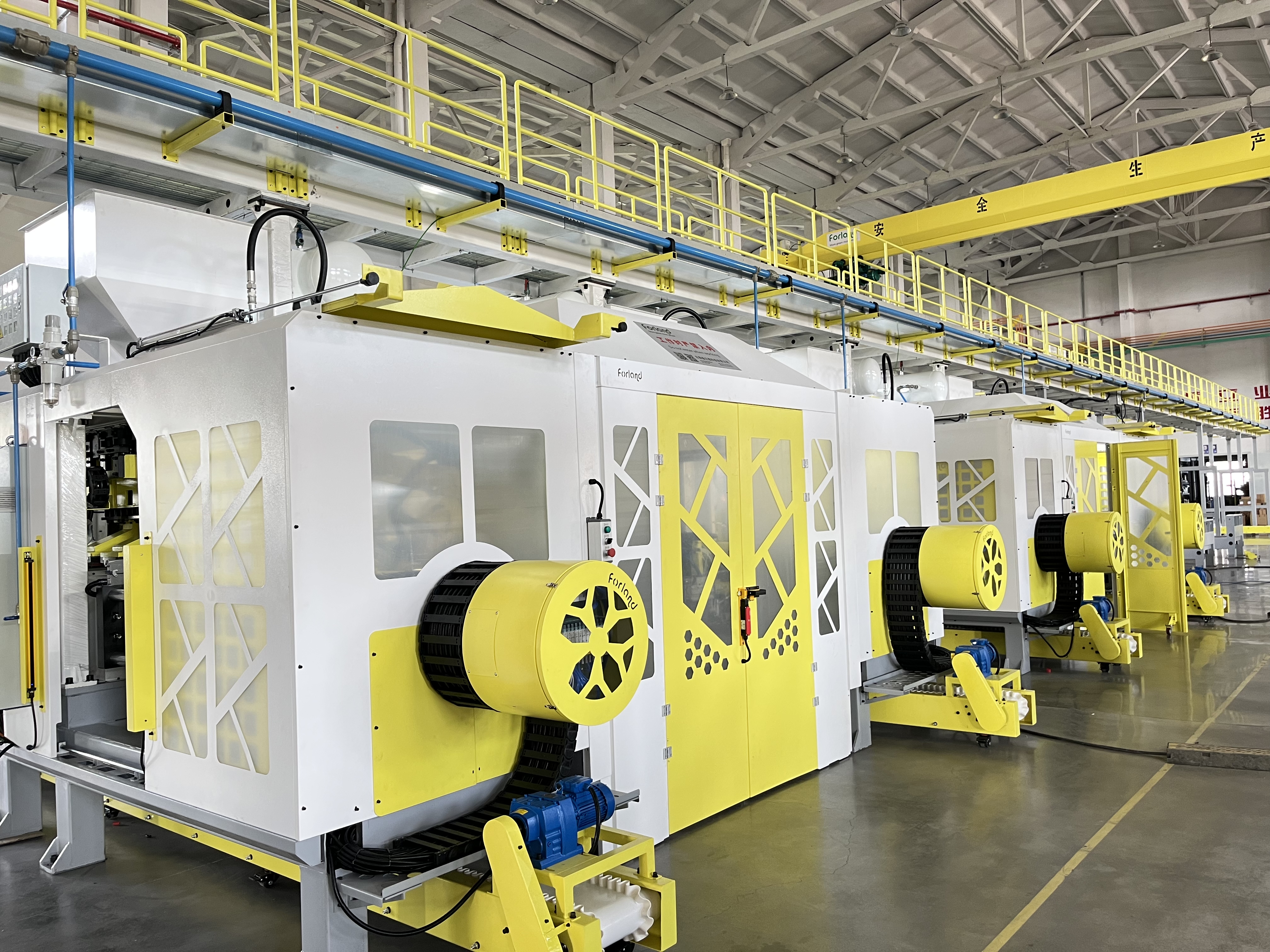 Unidad de disparo de n&uacute;cleo de caja caliente de tipo vertical